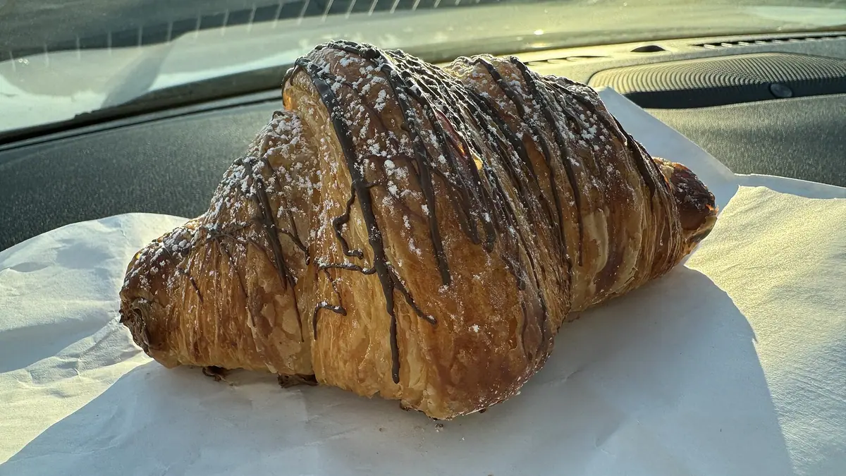 Fluffy & Tasty Pastry – patisserie in Kingsbury, London